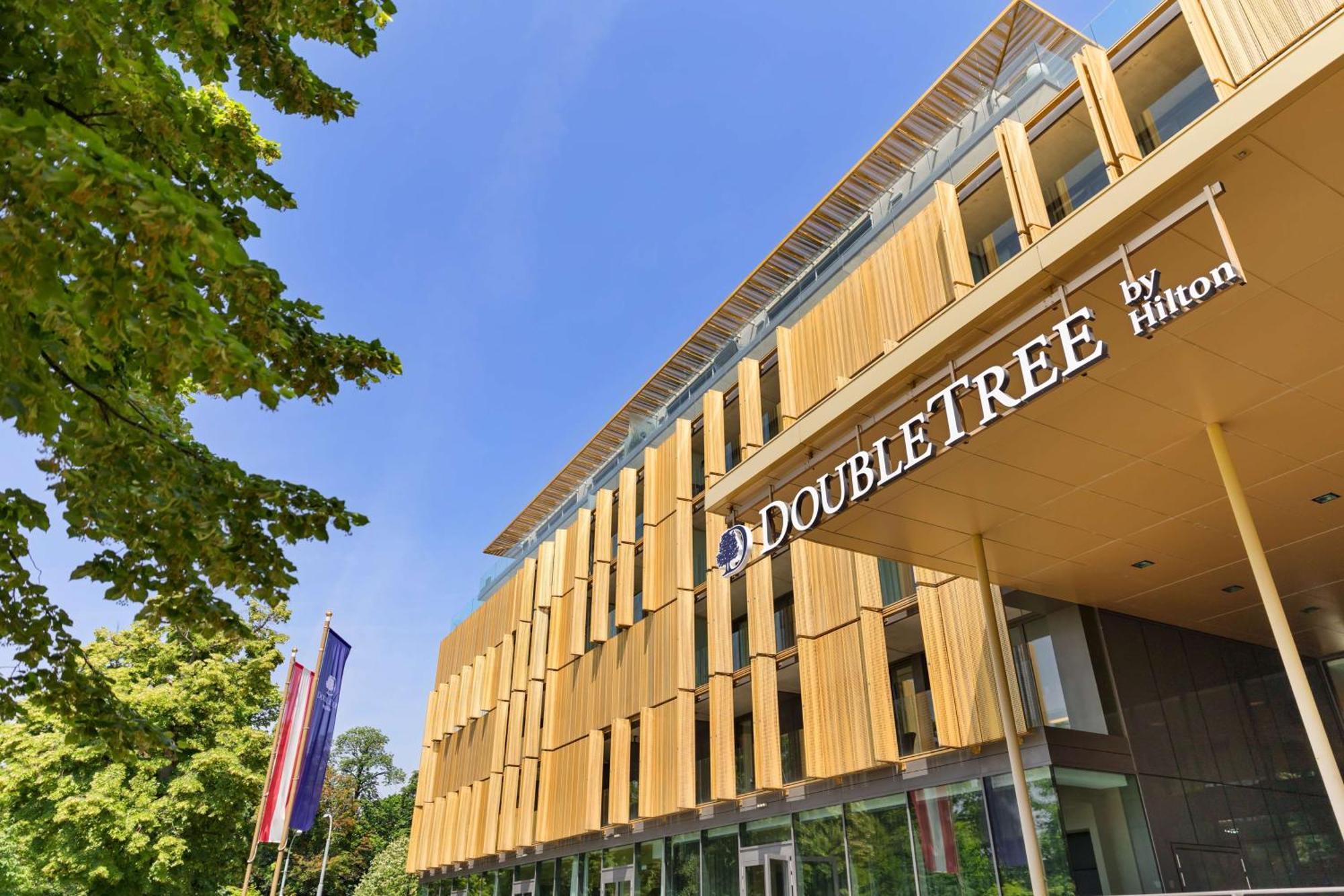 Hotel Doubletree By Hilton Vienna Schonbrunn Zewnętrze zdjęcie